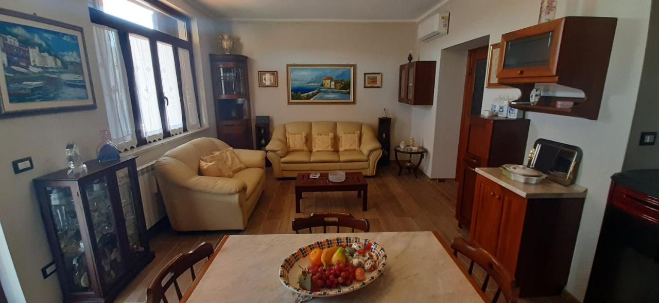 דירות סבוקה Casa Stella מראה חיצוני תמונה